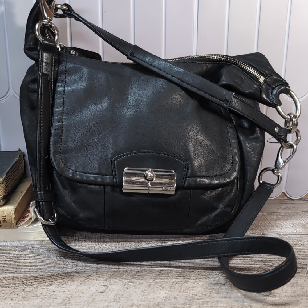 Coach Black Leather Shoulder Bag